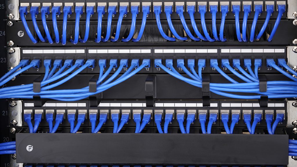 horizontal cable managers